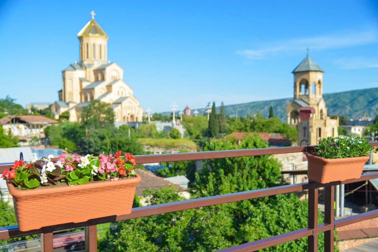 Hotel Livin Tbilisi Luaran gambar