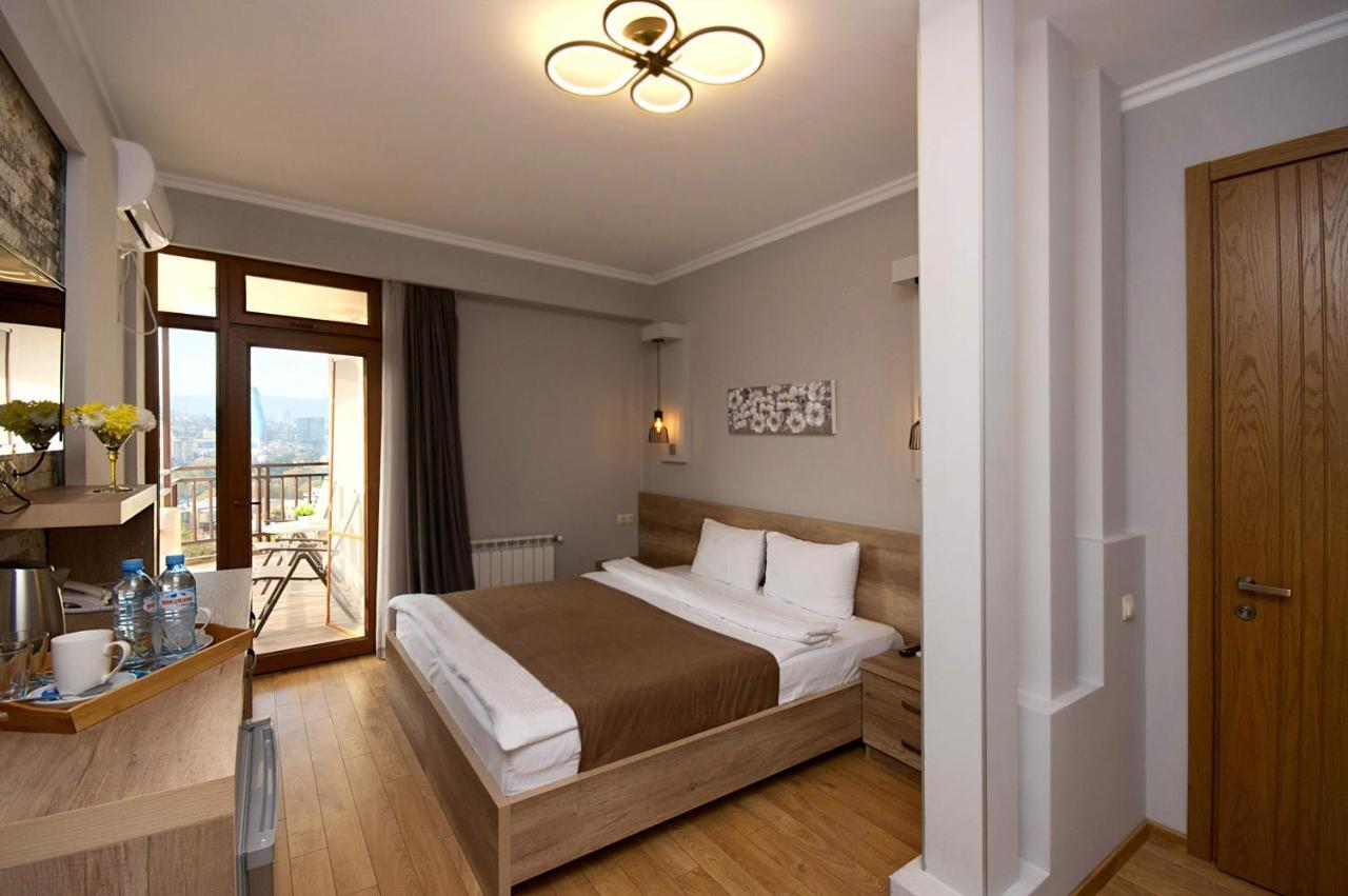 Hotel Livin Tbilisi Luaran gambar